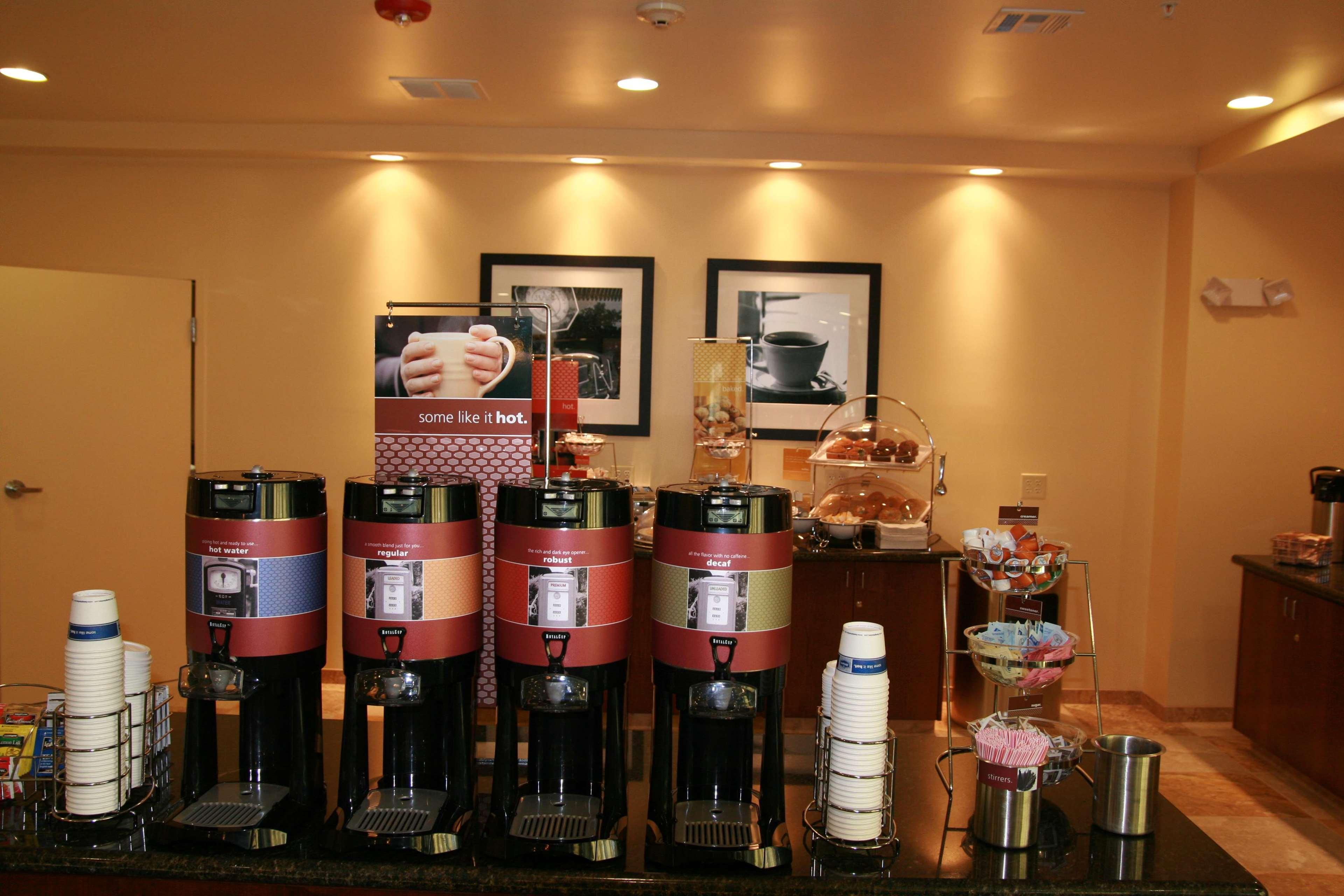 Hotel Hampton By Hilton à Brentwood Restaurant photo