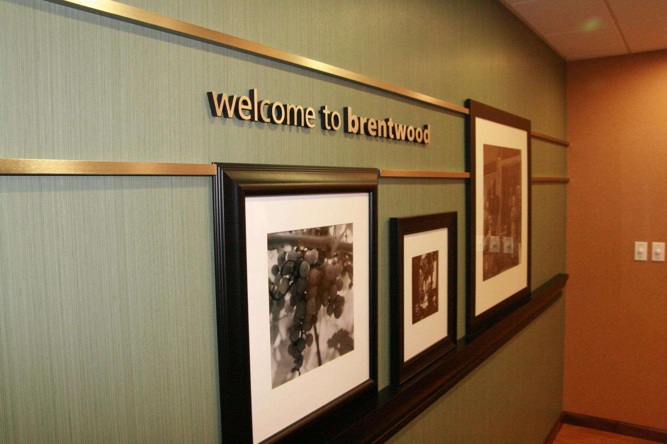 Hotel Hampton By Hilton à Brentwood Extérieur photo